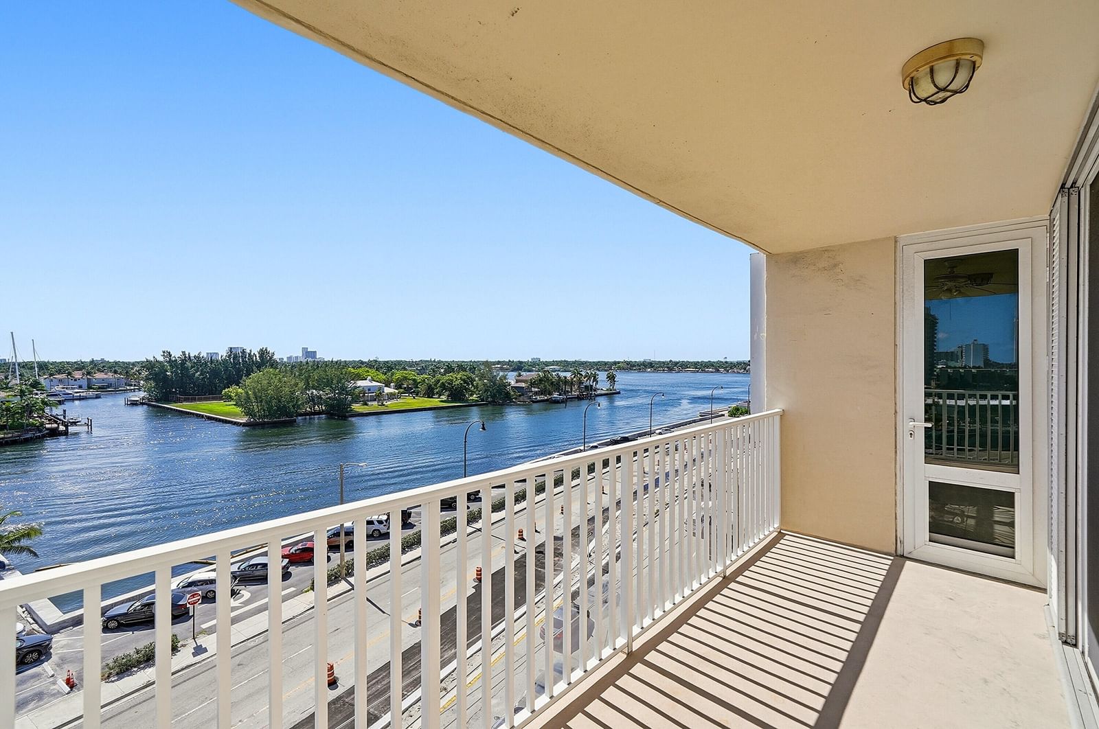 1401 S Ocean Drive #704, Hollywood, FL 33019 photo 2