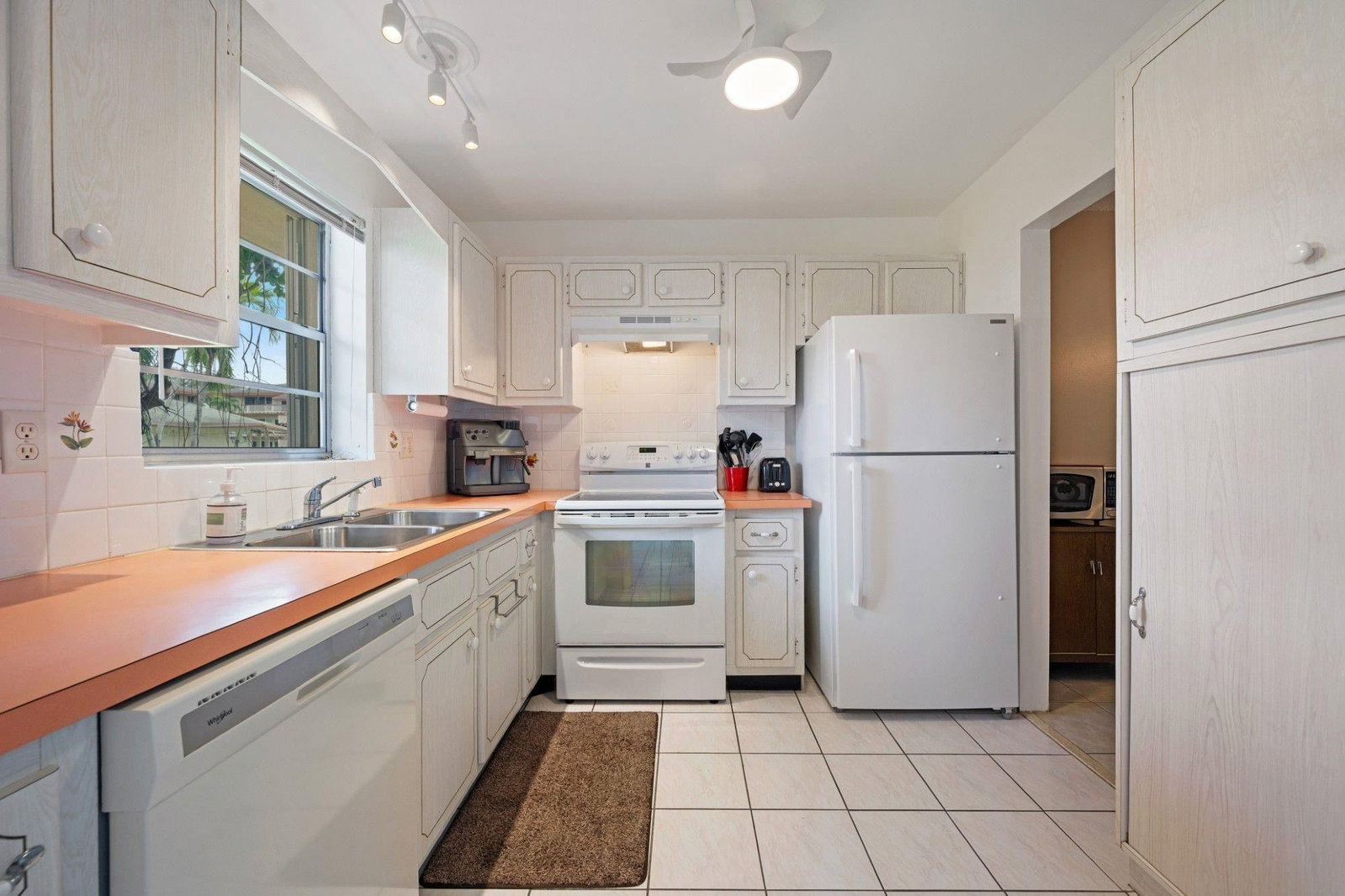 5300 Washington Street #108d, Hollywood, FL 33021 photo 3