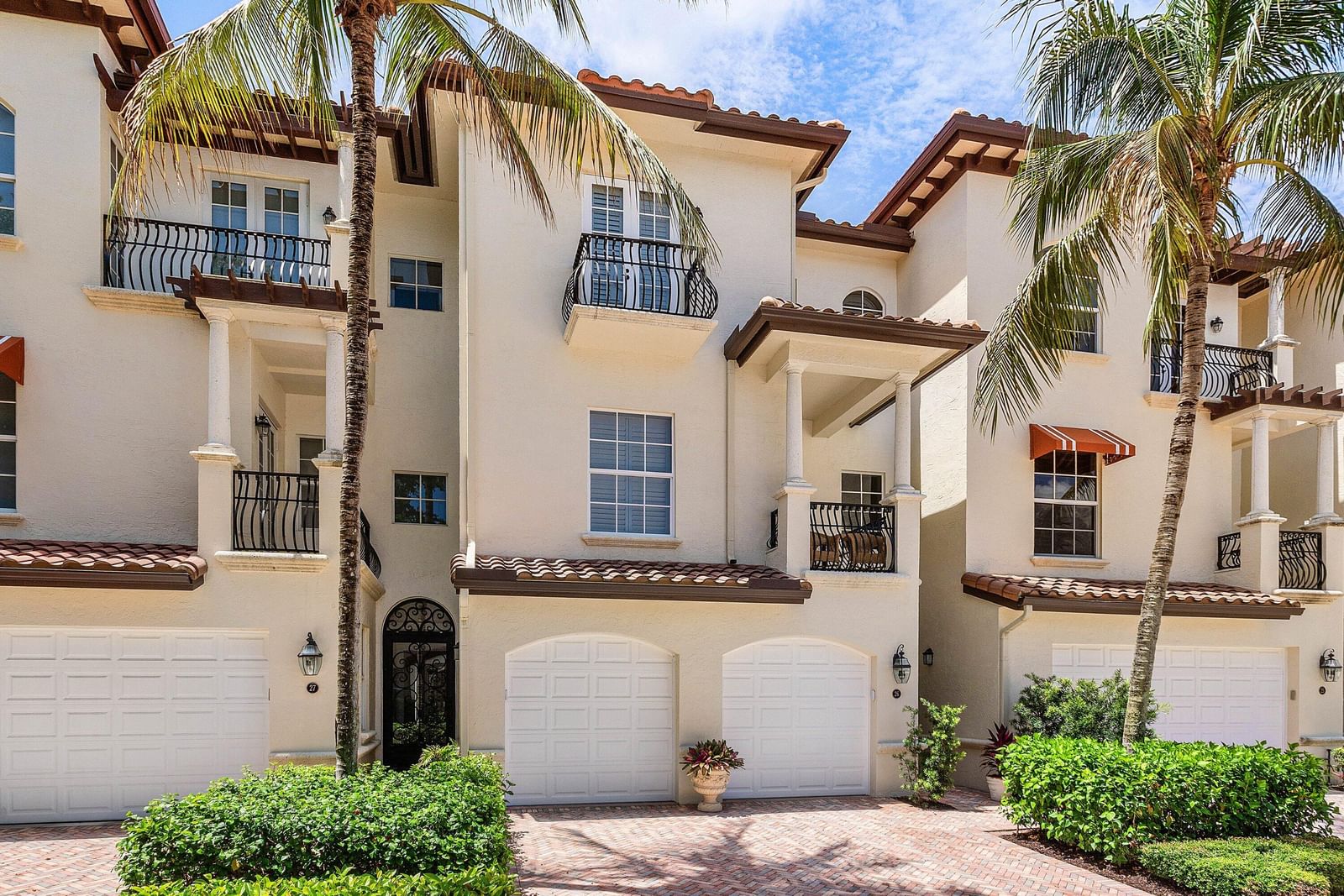 26 Marina Gardens Drive, Palm Beach Gardens, FL 33410 photo 4