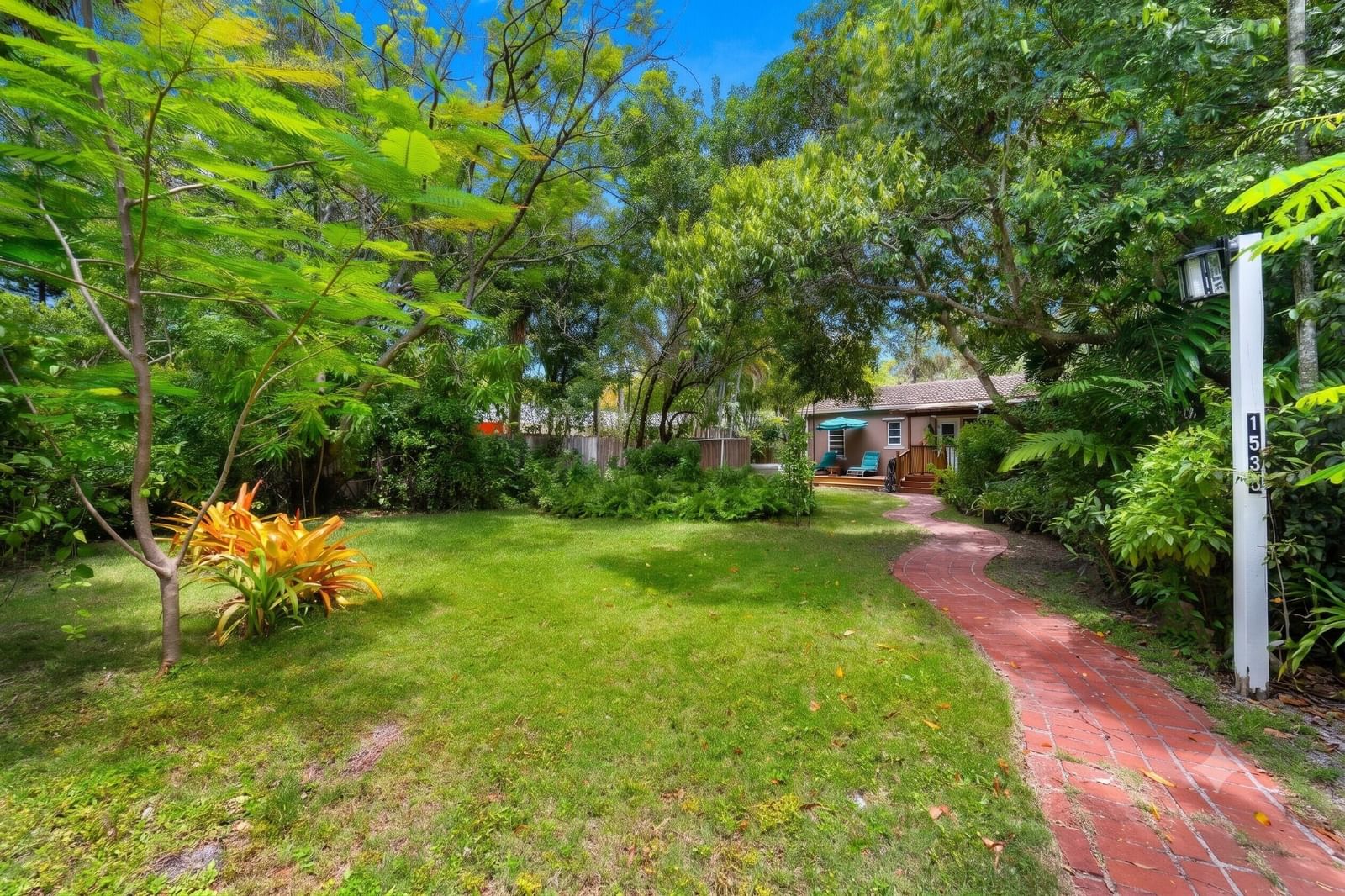 1535 Dewey Street, Hollywood, FL 33020 photo 2
