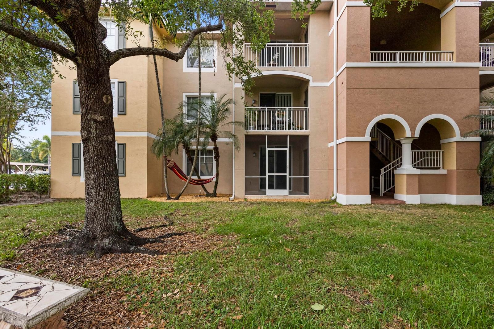 6450 Emerald Dunes Drive #103, West Palm Beach, FL 33411 photo 3