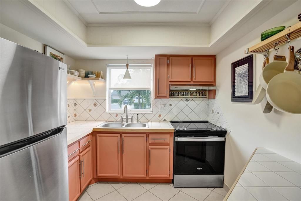 2592 E Dudley Dr Drive E #A, West Palm Beach, FL 33415 photo 5