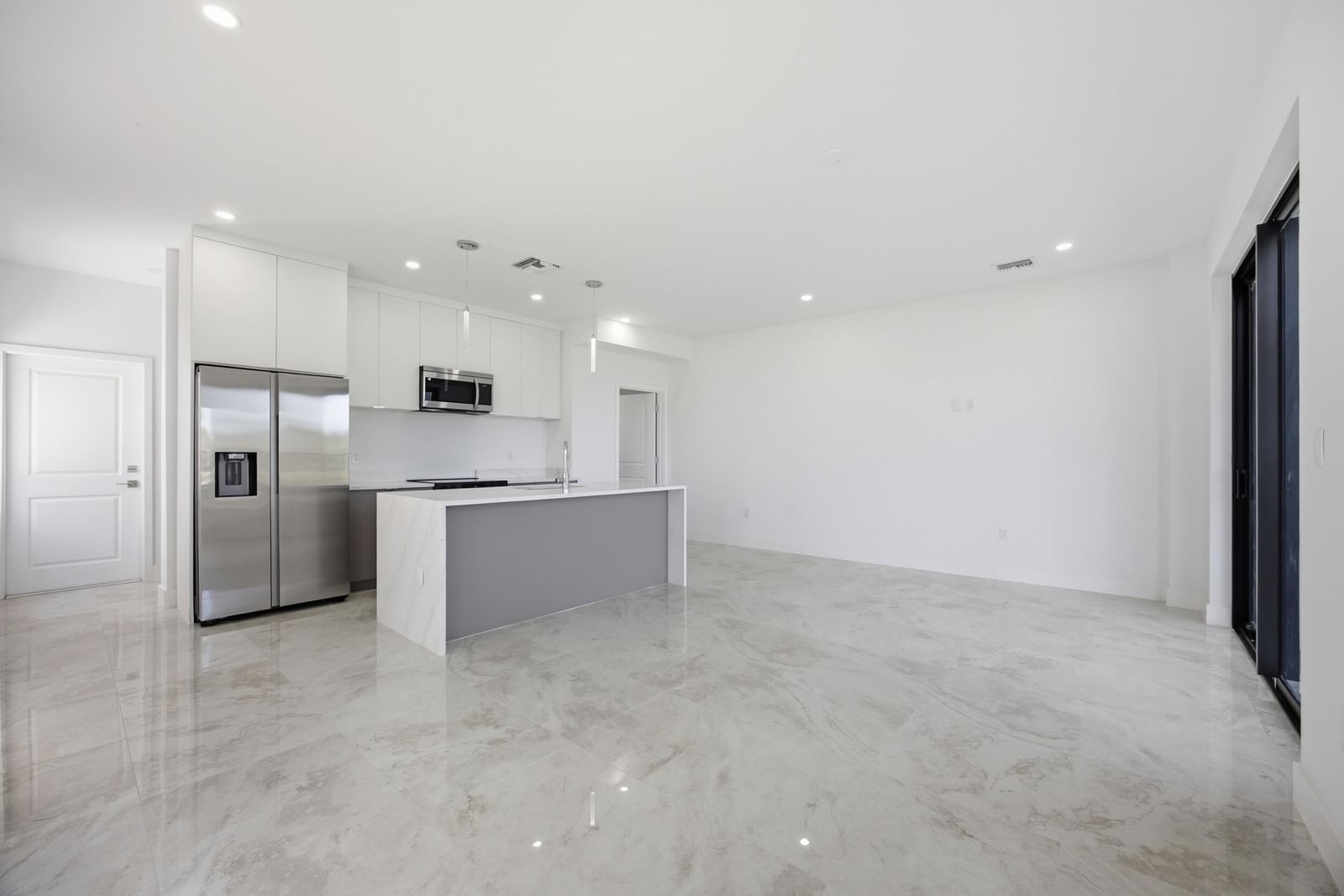 1542 NW 1st Avenue, Pompano Beach, FL 33060 photo 4
