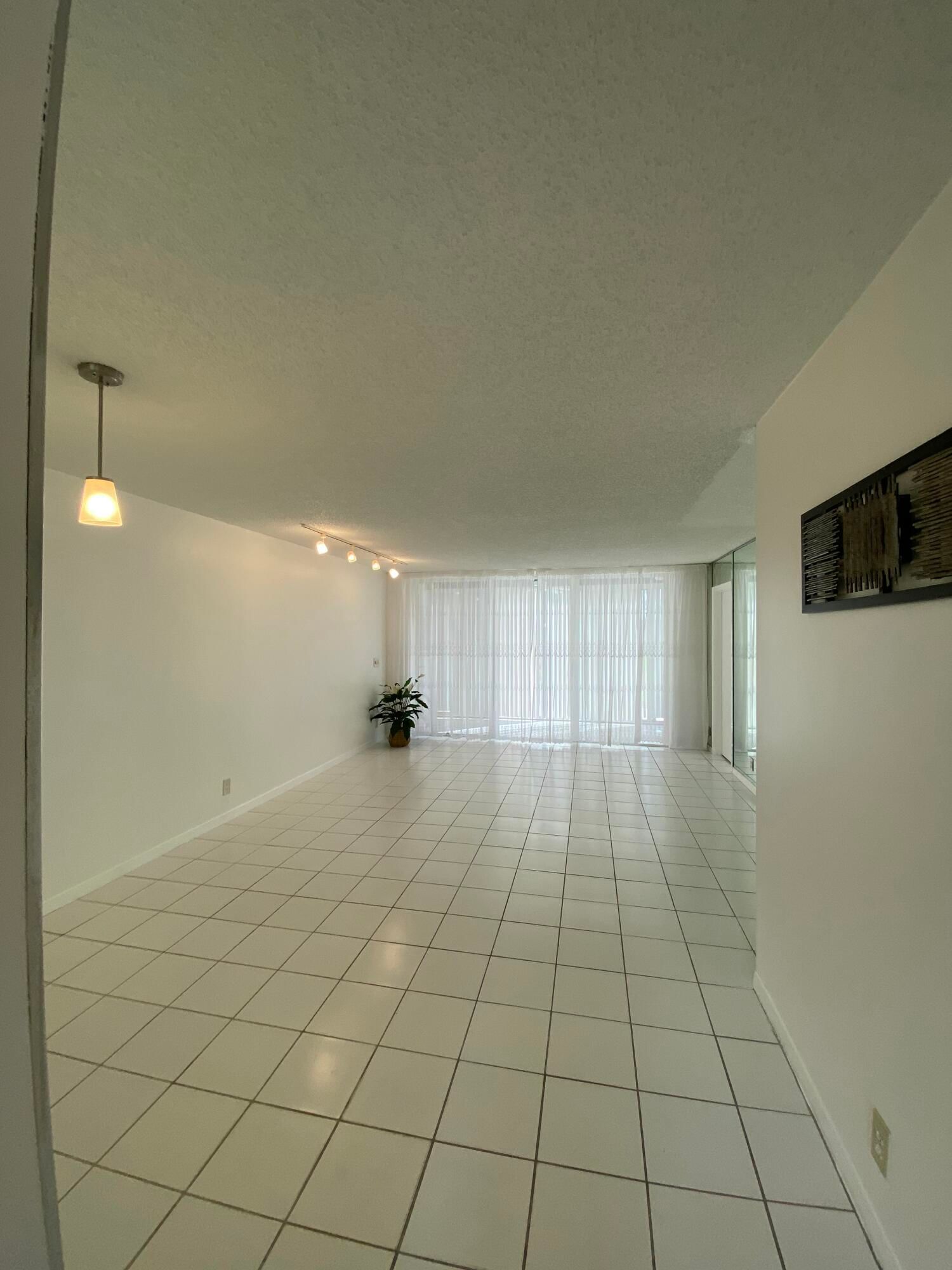 4110 Tivoli Court #103, Lake Worth Beach, FL 33467 photo 3