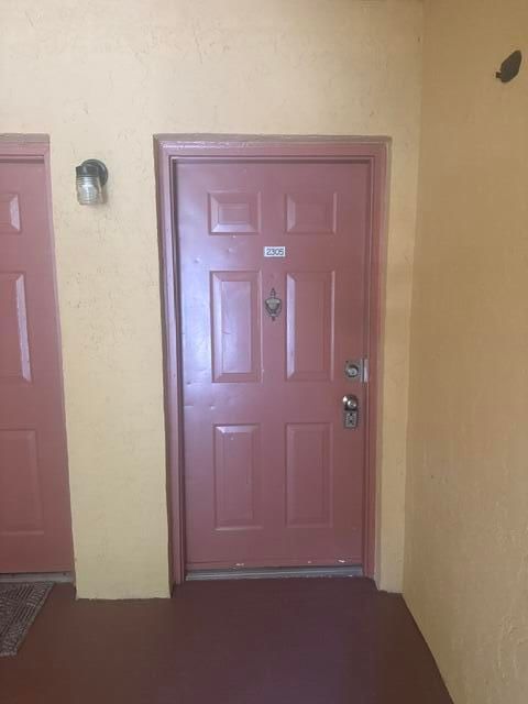 2647 NW 33rd Street #2305, Oakland Park, FL 33309 photo 3