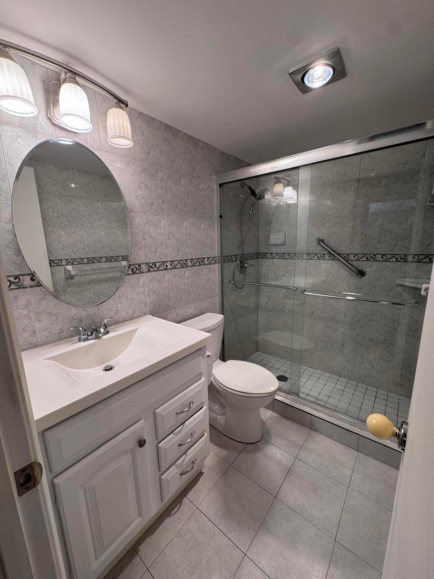 5660 SW 3rd Place #105, Margate, FL 33068 photo 3