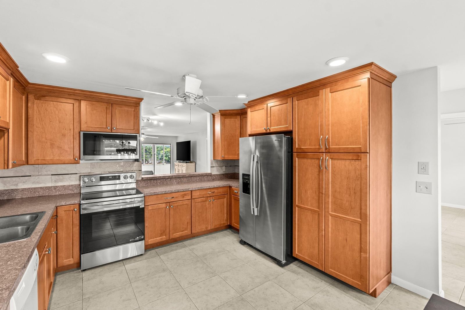 5074 Privet Place #B, Delray Beach, FL 33484 photo 4