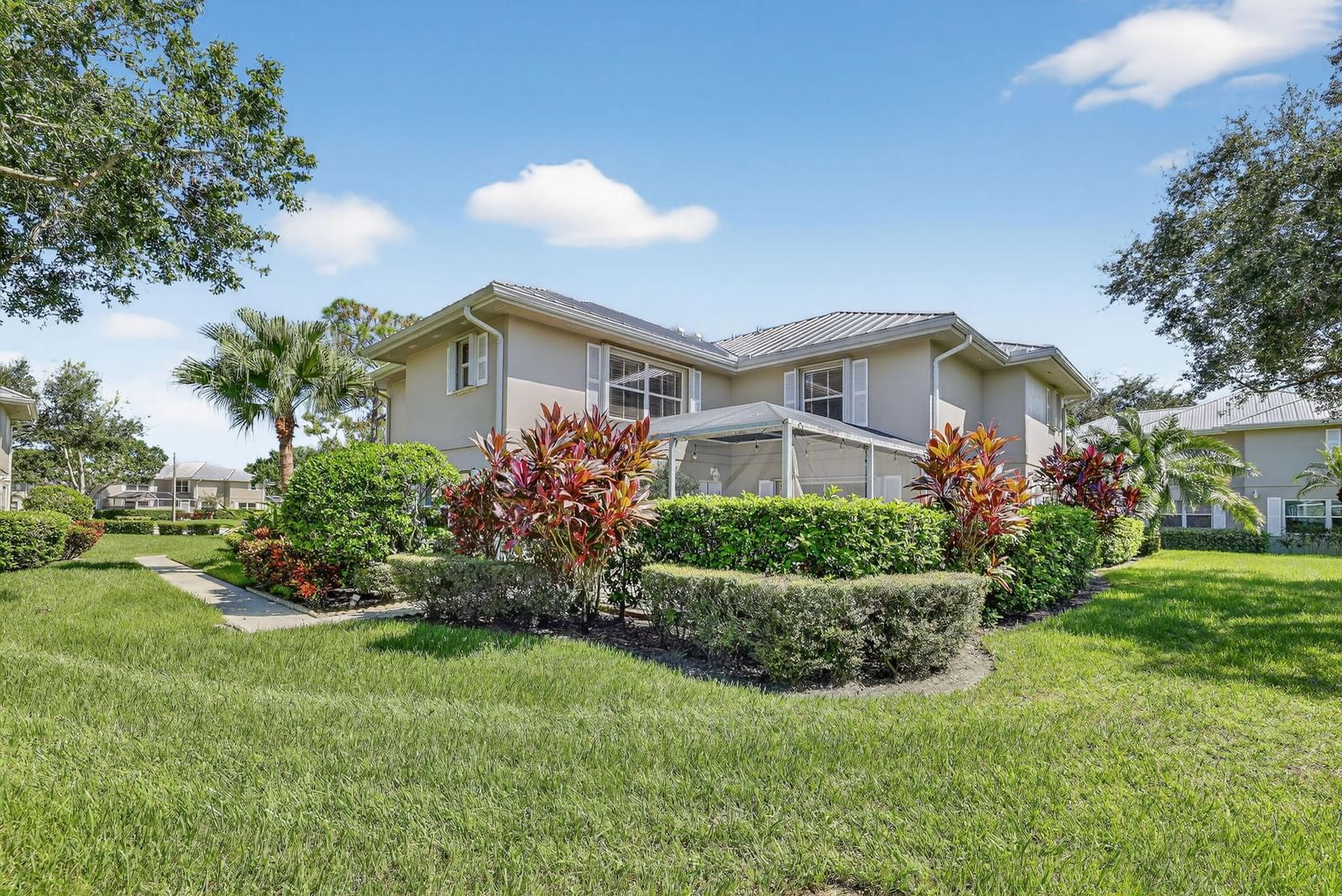2433 SW Danbury Lane, Palm City, FL 34990 photo 2