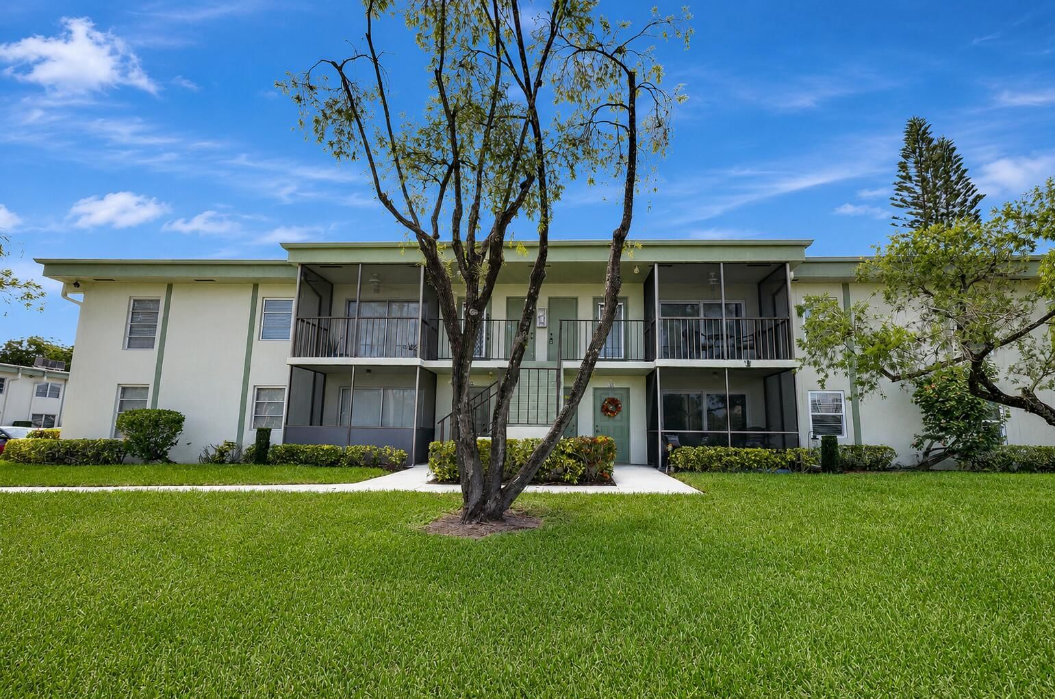 7547 S Oriole Boulevard #101, Delray Beach, FL 33446 photo 2