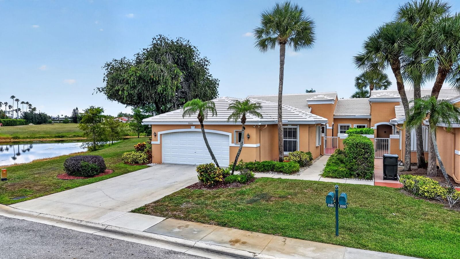 2580 Neaton Court, Wellington, FL 33414 photo 2