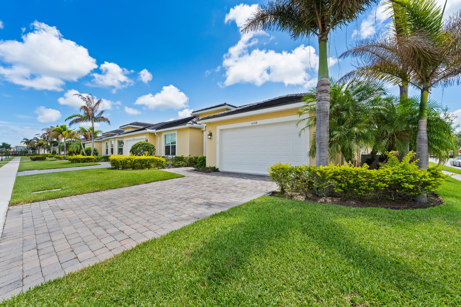 6108 NW Denmore Lane, Port St Lucie, FL 34983 photo 2