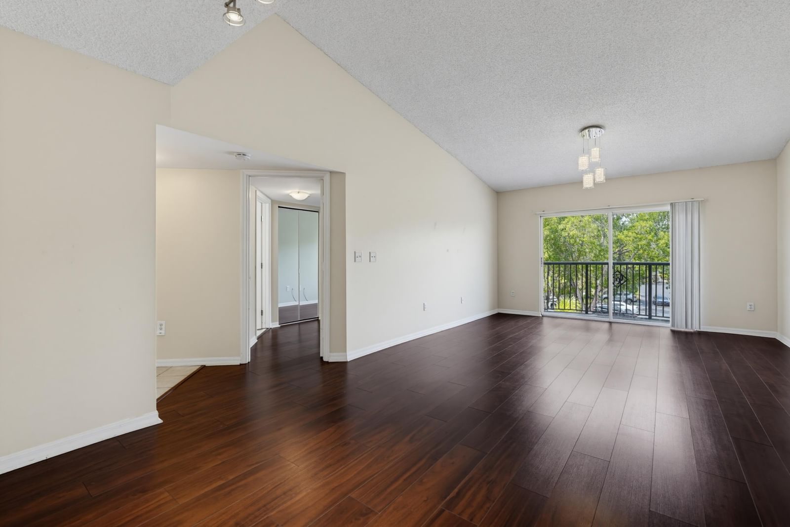 400 N Crestwood Ct Court N #417, Royal Palm Beach, FL 33411 photo 3