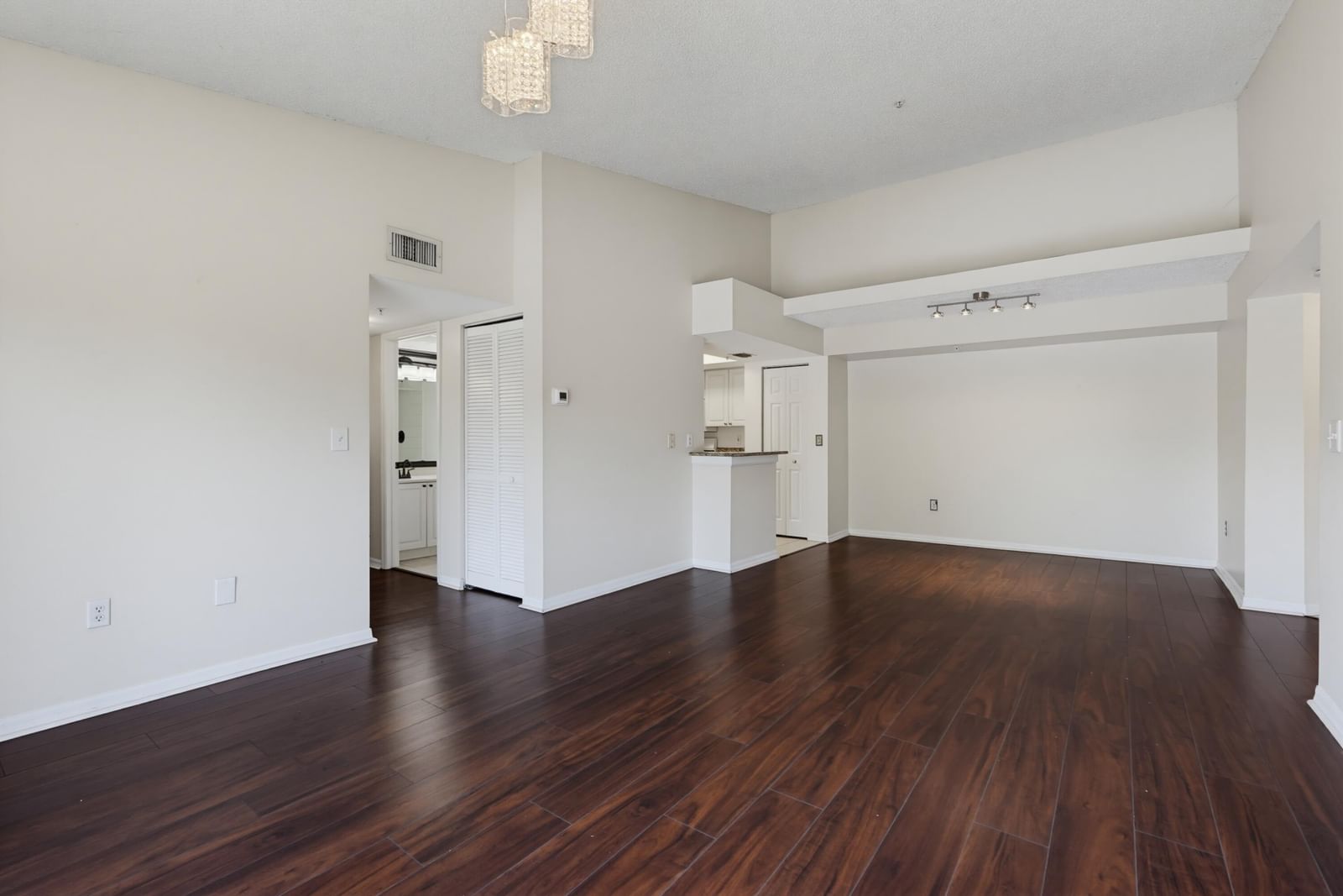 400 N Crestwood Ct Court N #417, Royal Palm Beach, FL 33411 photo 5