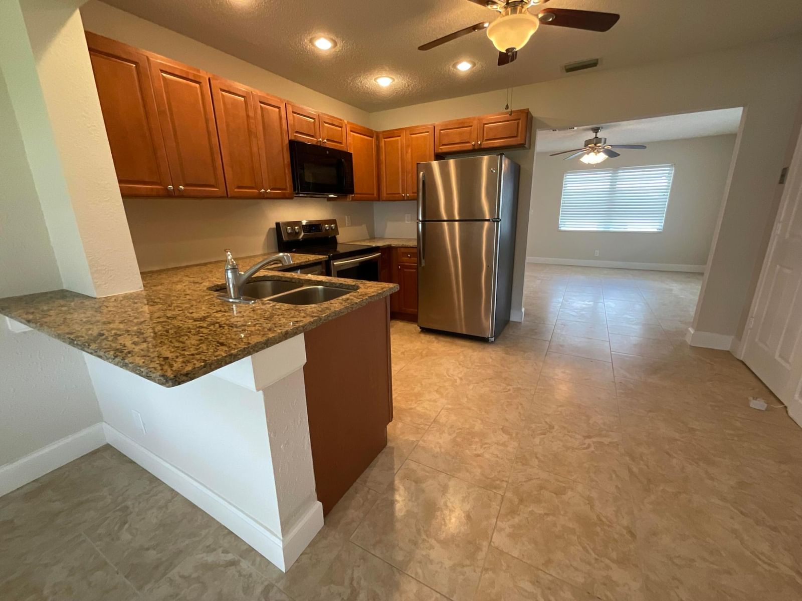 2016 SW 16th Avenue, Boynton Beach, FL 33426 photo 3