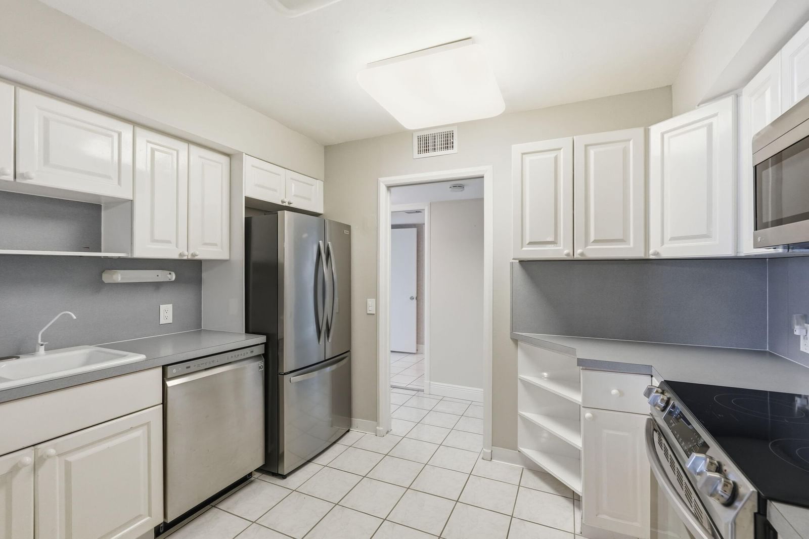 124 Lakeshore Drive #8280, North Palm Beach, FL 33408 photo 3