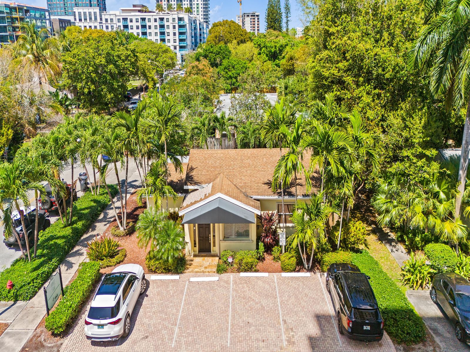 103 NE 4th Street, Fort Lauderdale, FL photo 2