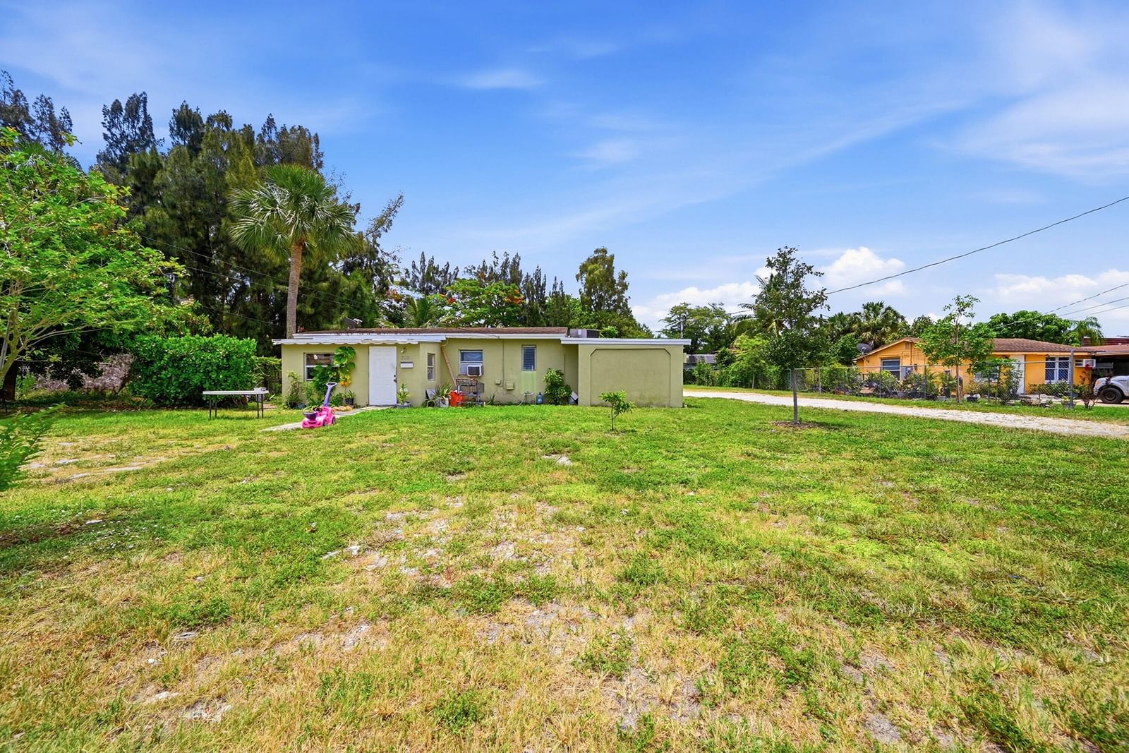 700 SW 8th Street, Pompano Beach, FL 33060 photo 2