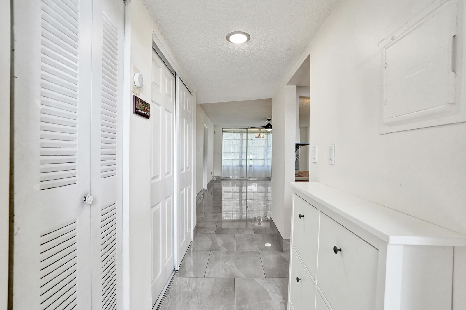 8301 Sands Point Boulevard #S102, Tamarac, FL 33321 photo 3