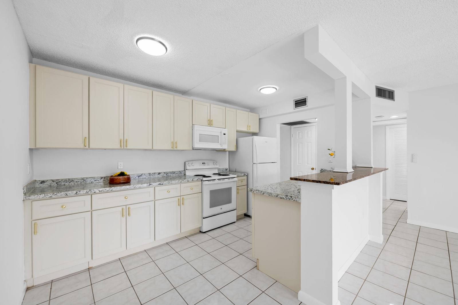 5190 E Sabal Palm Boulevard #209, Tamarac, FL 33319 photo 5