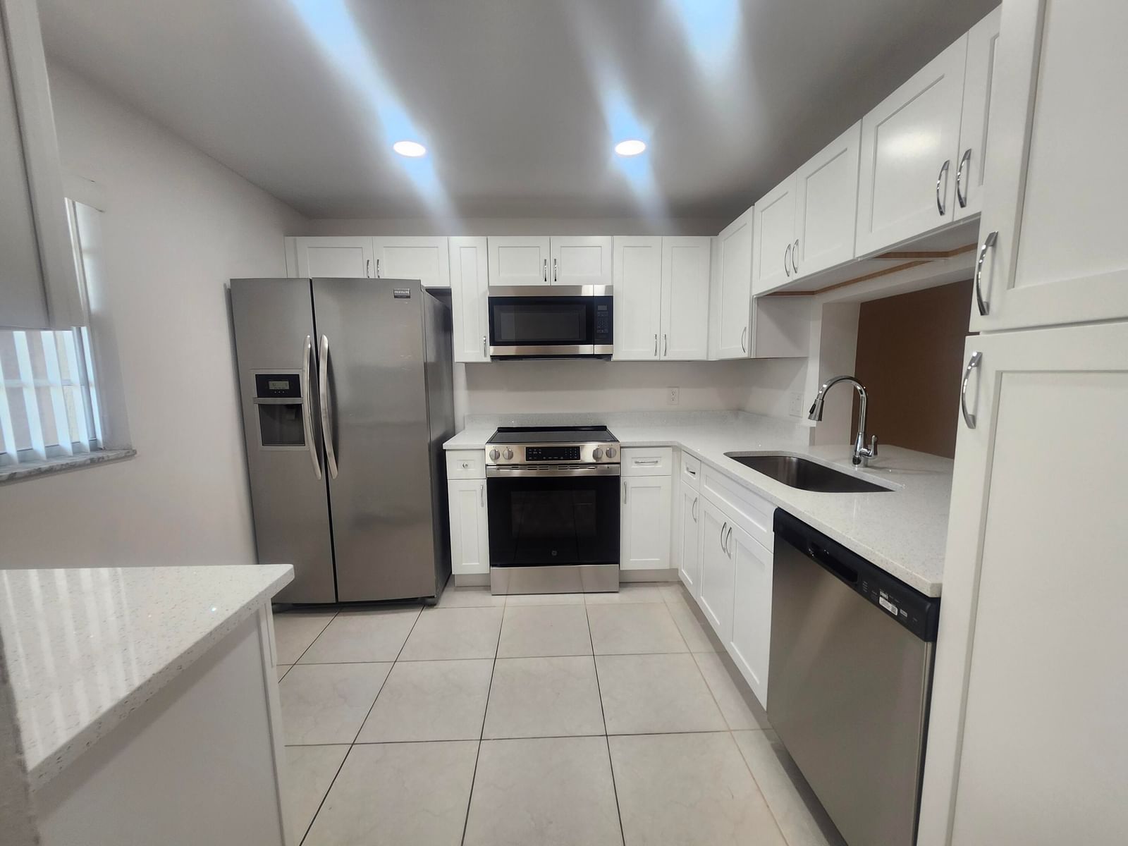 330 NE 26th Avenue #202, Boynton Beach, FL 33435 photo 4
