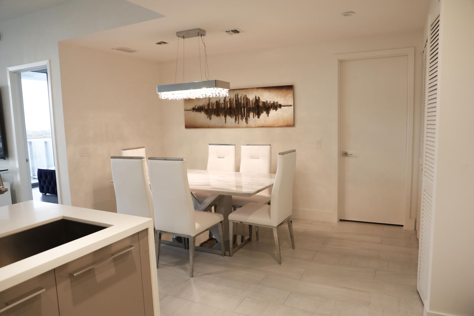 2000 Metropica Way #811, Sunrise, FL 33323 photo 4