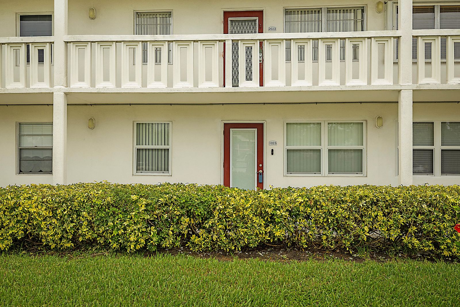 1023 Ellesmere B, Deerfield Beach, FL 33442 photo 2