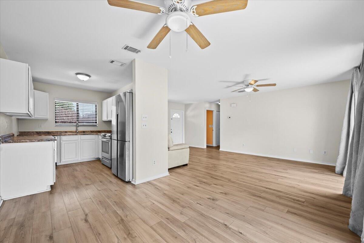 2261 SE Pear Lane, Port St Lucie, FL 34952 photo 2