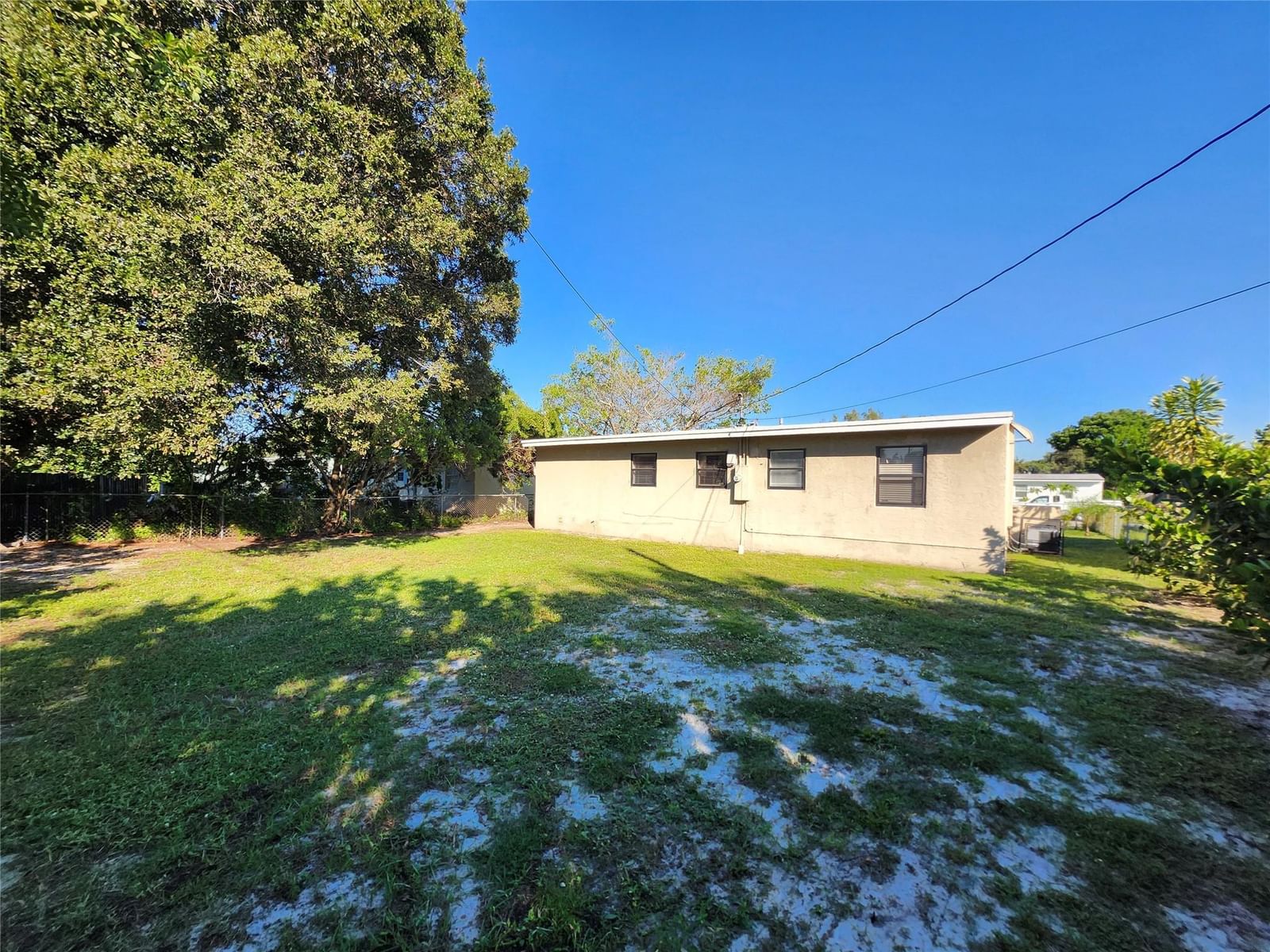 942 NW 12th Street, Fort Lauderdale, FL 33311 photo 5