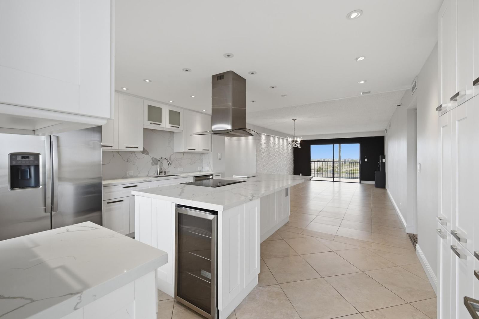 2215 Cypress Island Drive #906, Pompano Beach, FL 33069 photo 2