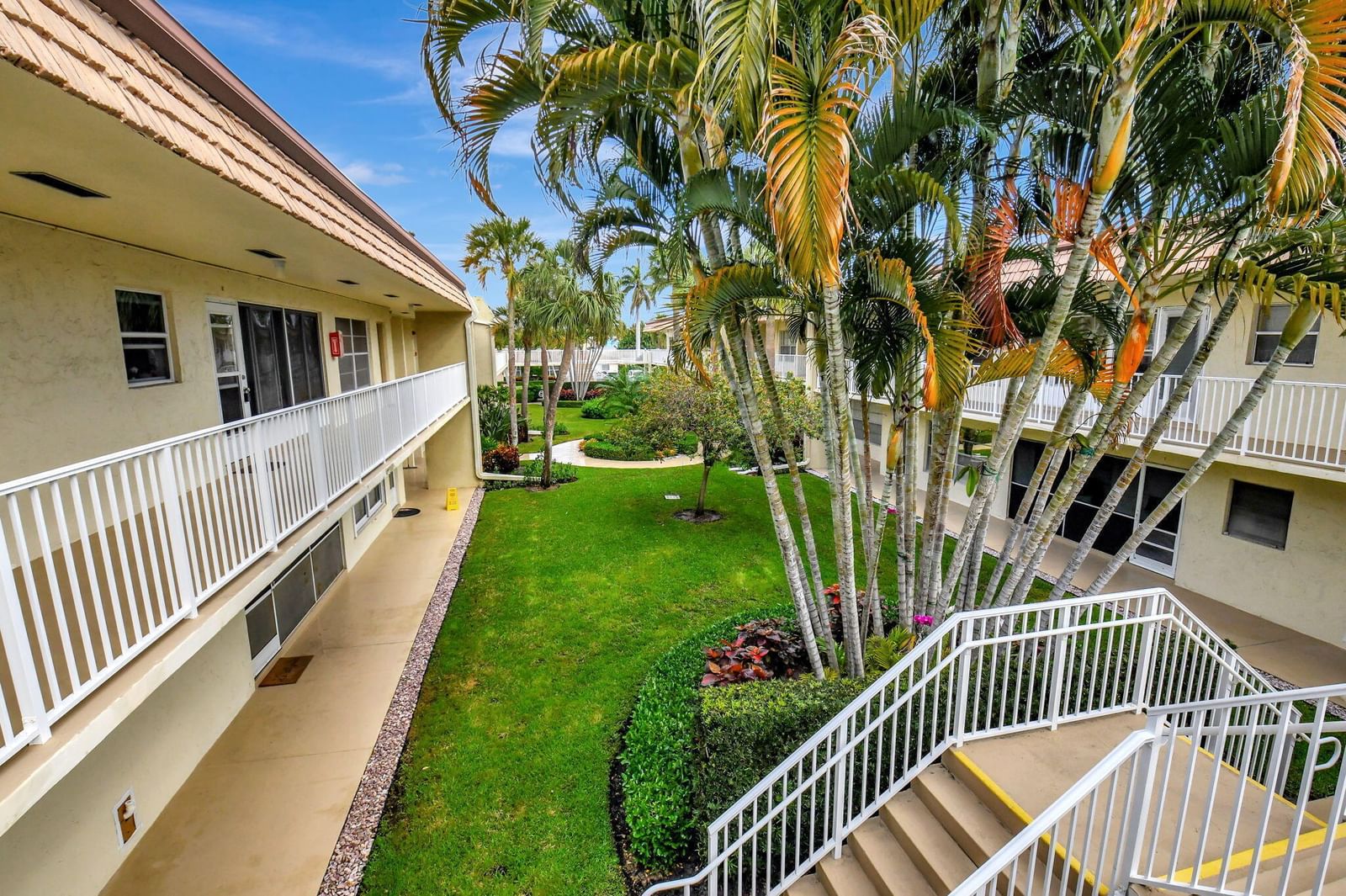 638 Snug Harbor Drive #E11, Boynton Beach, FL 33435 photo 5