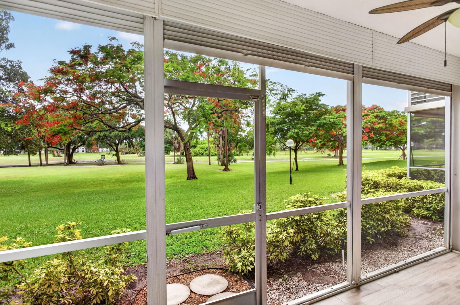 3520 Oaks Way #110, Pompano Beach, FL 33069 photo 4