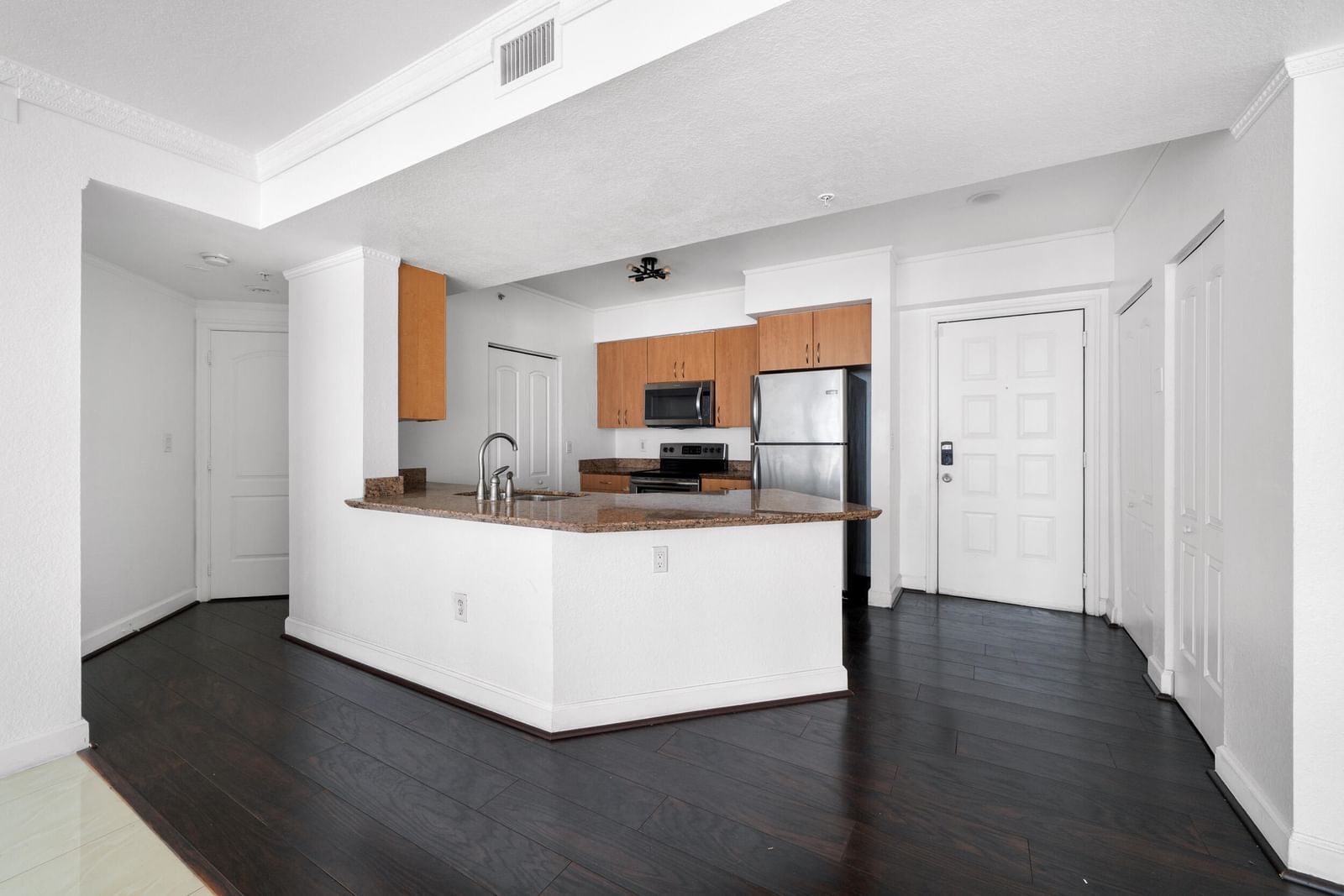 1830 Radius Drive #405, Hollywood, FL 33020 photo 3