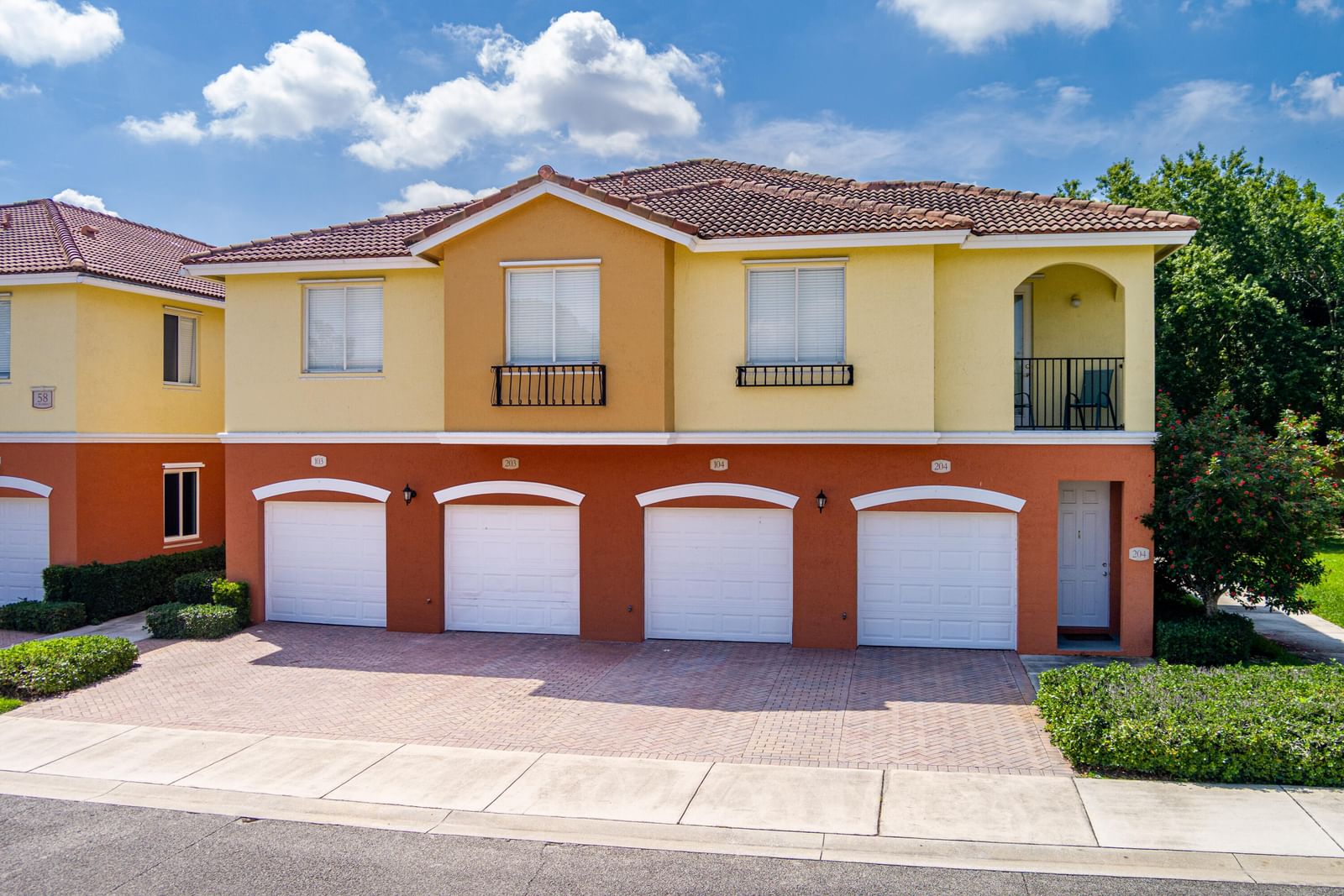 58 SE Palermo Court #104, Stuart, FL 34994 photo 2