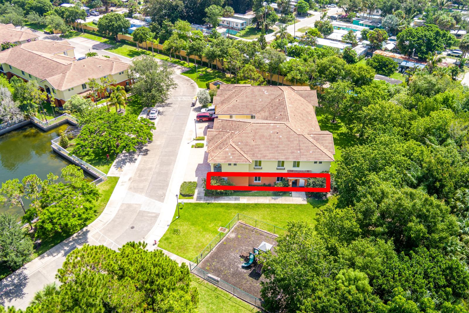 58 SE Palermo Court #104, Stuart, FL 34994 photo 4
