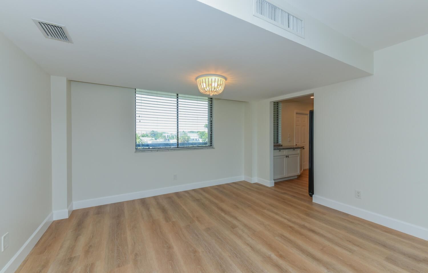 1605 S Us Highway 1 #M1-403, Jupiter, FL 33477 photo 2