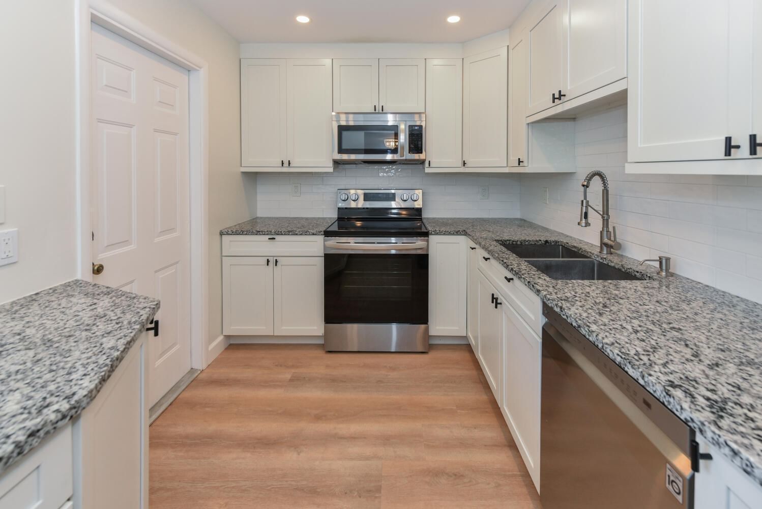 1605 S Us Highway 1 #M1-403, Jupiter, FL 33477 photo 5