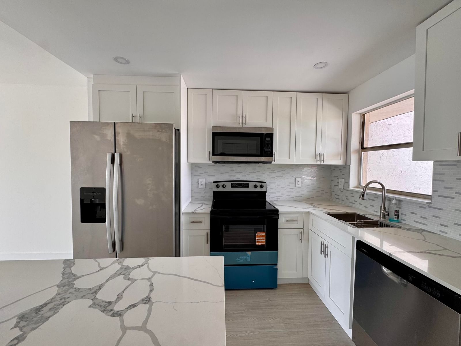 2831 E Sunrise Lakes Drive E #311, Sunrise, FL 33322 photo 5