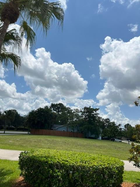 1094 Primrose Lane, Wellington, FL 33414 photo 2
