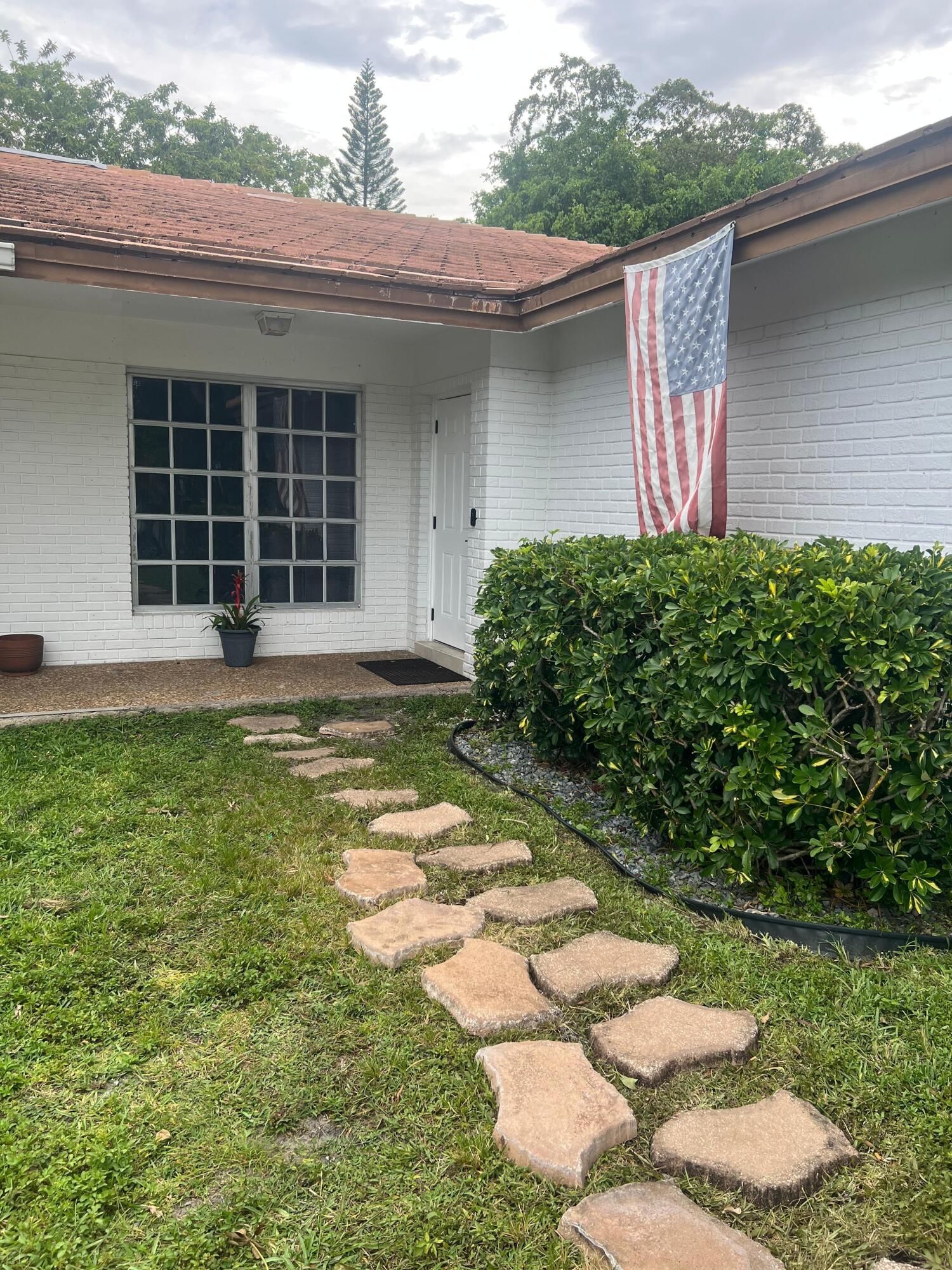 8586 NW 23rd Manor #W, Coral Springs, FL 33065 photo 2