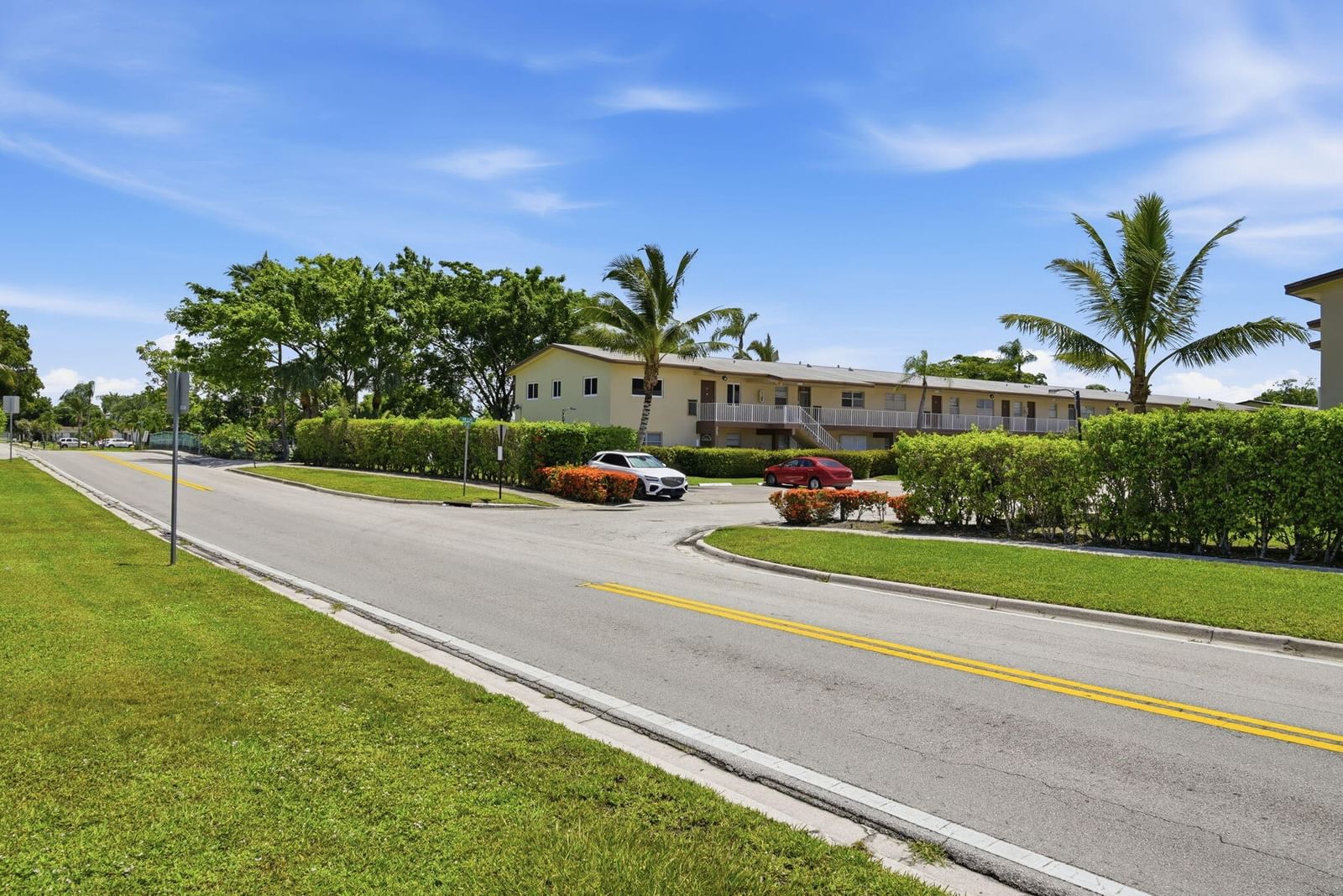 7505 NW 5TH Place #203, Margate, FL 33063 photo 2