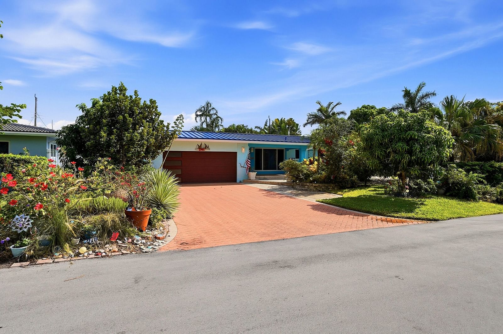 1985 Ocean Mist Drive, Lauderdale By The Sea, FL 33062 photo 2