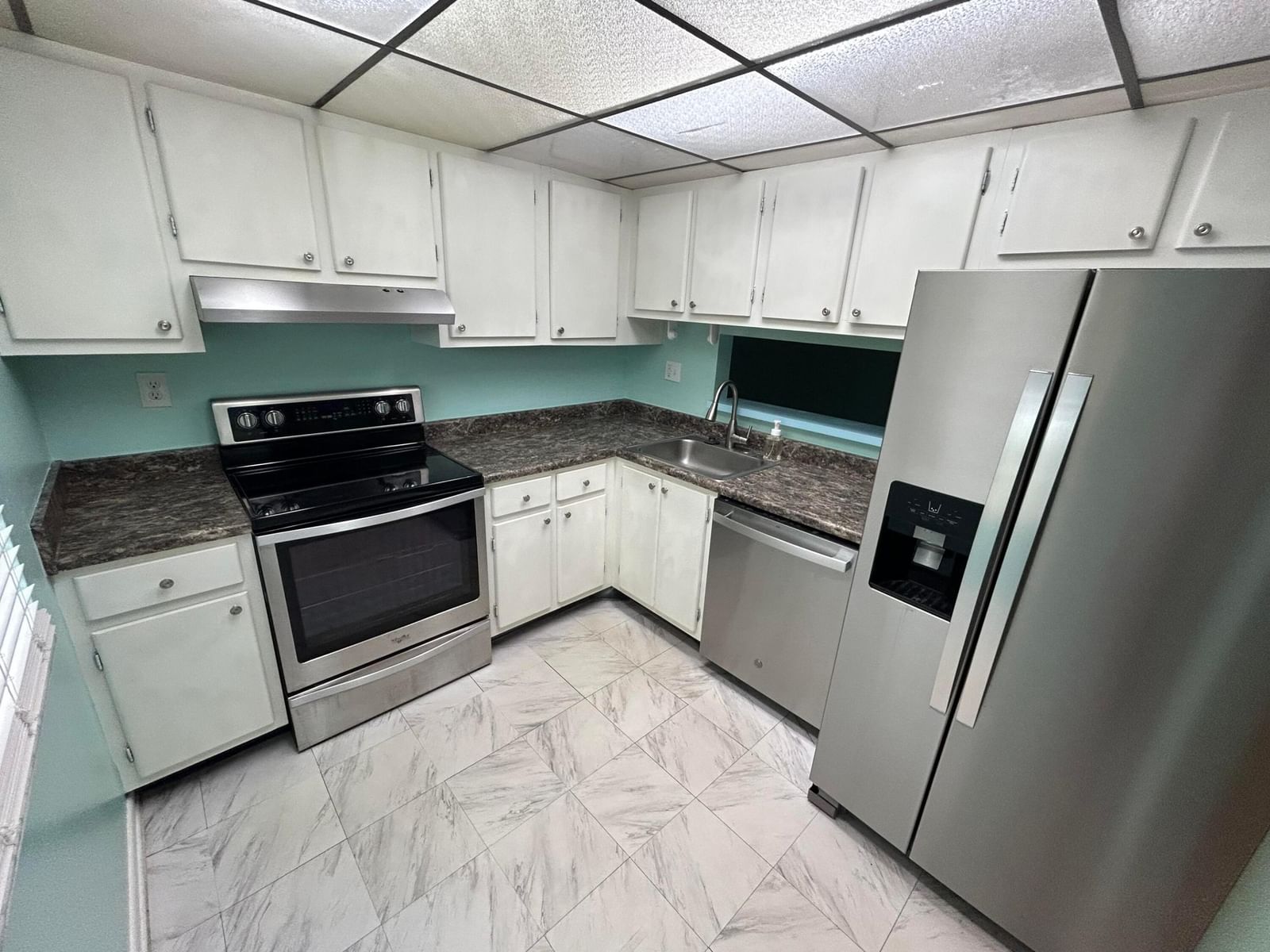 3301 NW 47th Terrace #210, Lauderdale Lakes, FL 33319 photo 4