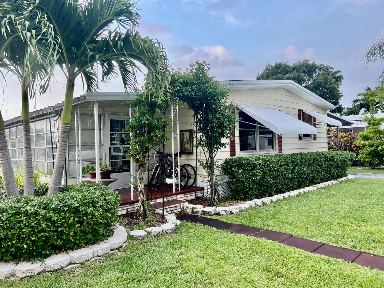 6730 NW 45th Terrace TER #Lot Q-04, Coconut Creek, FL 33073 photo 2