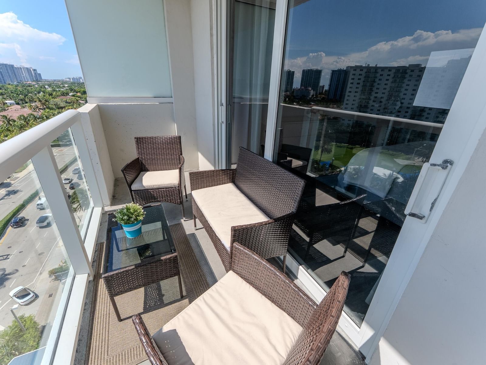 19201 Collins Avenue #1038, Sunny Isles Beach, FL 33160 photo 5
