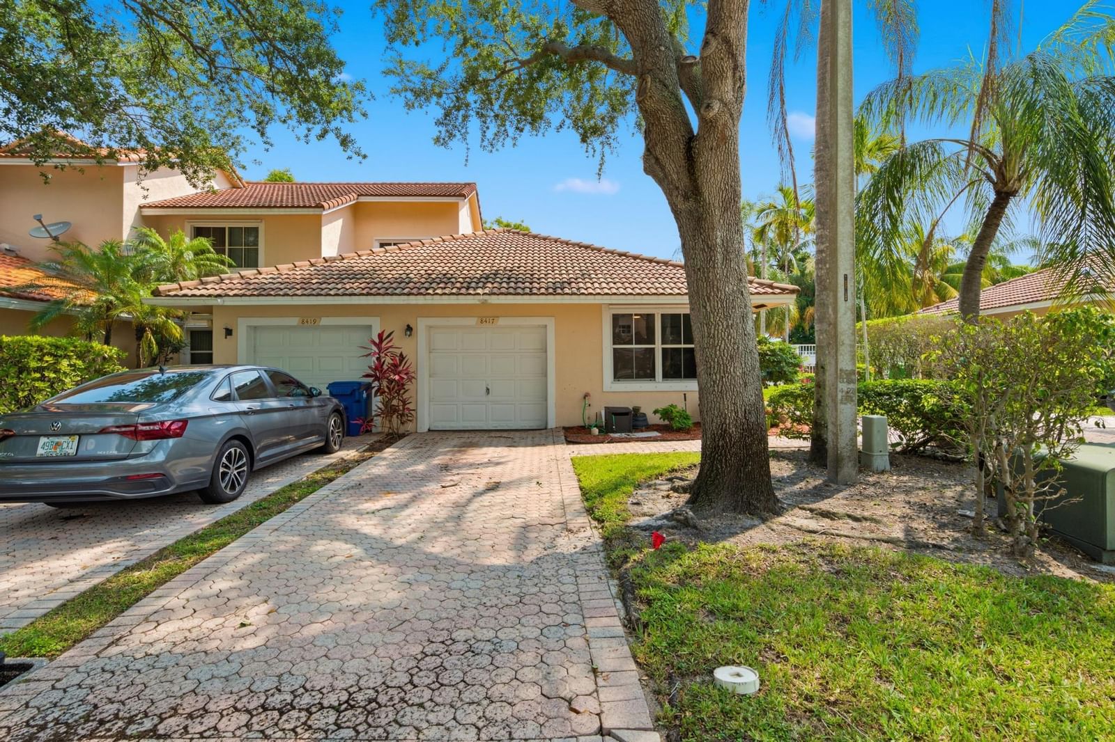 8417 NW 40th Court, Sunrise, FL 33351 photo 2