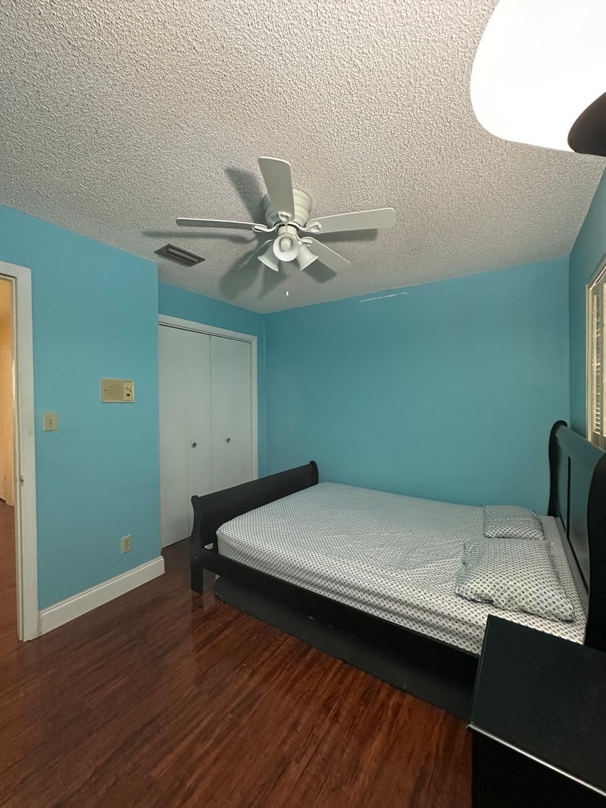 102 Pleasant Hill Lane, Tamarac, FL 33319 photo 4