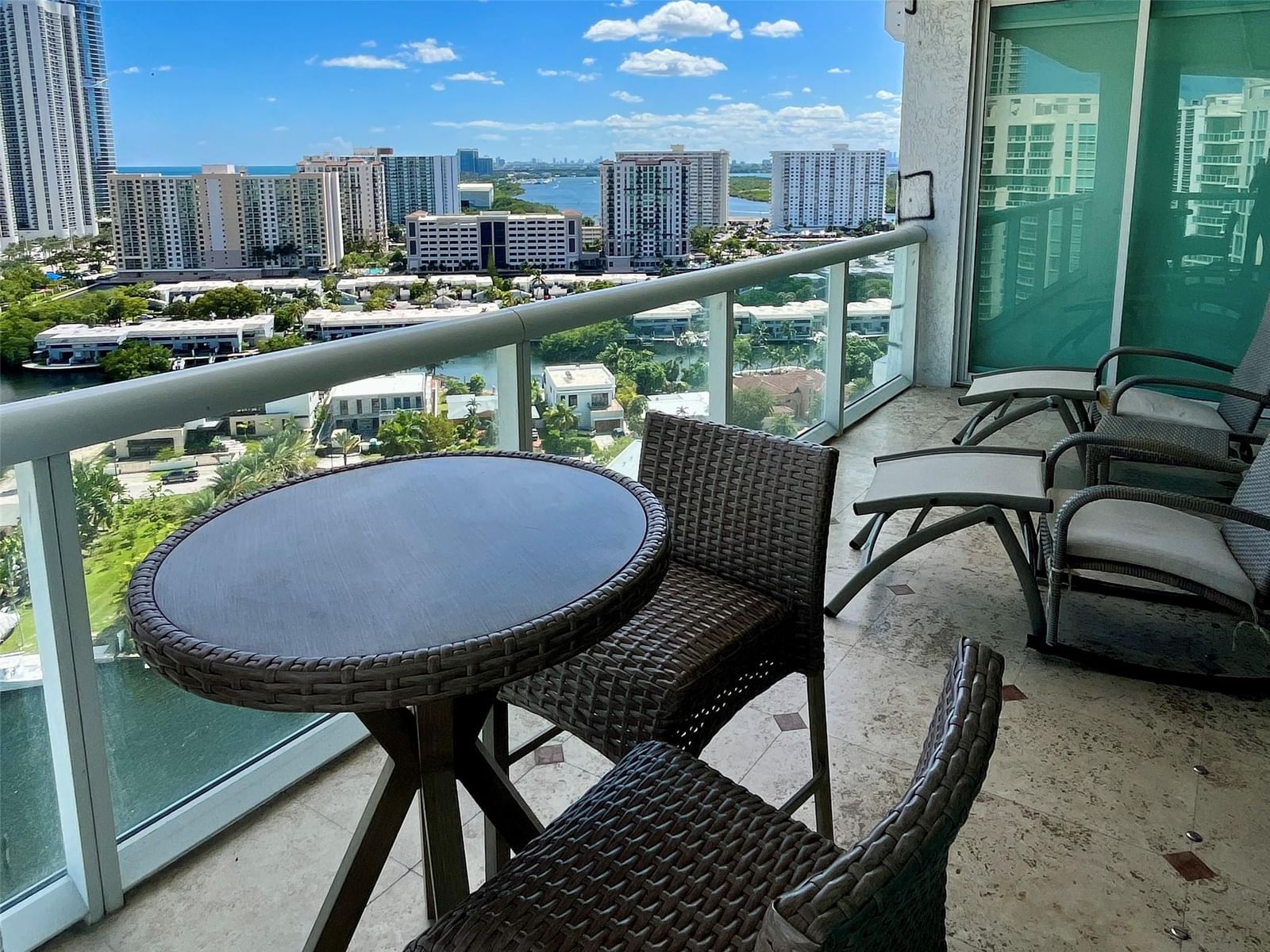 16500 Collins Avenue #2052, Sunny Isles Beach, FL 33160 photo 2