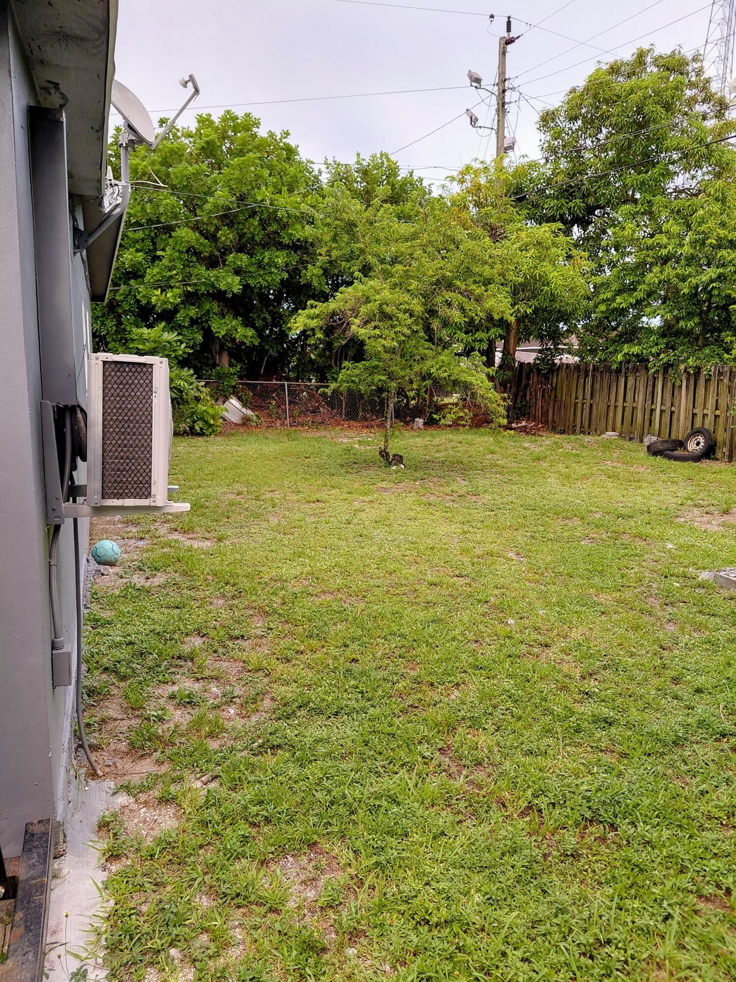 3210 NW 18th Place, Lauderhill, FL 33311 photo 3