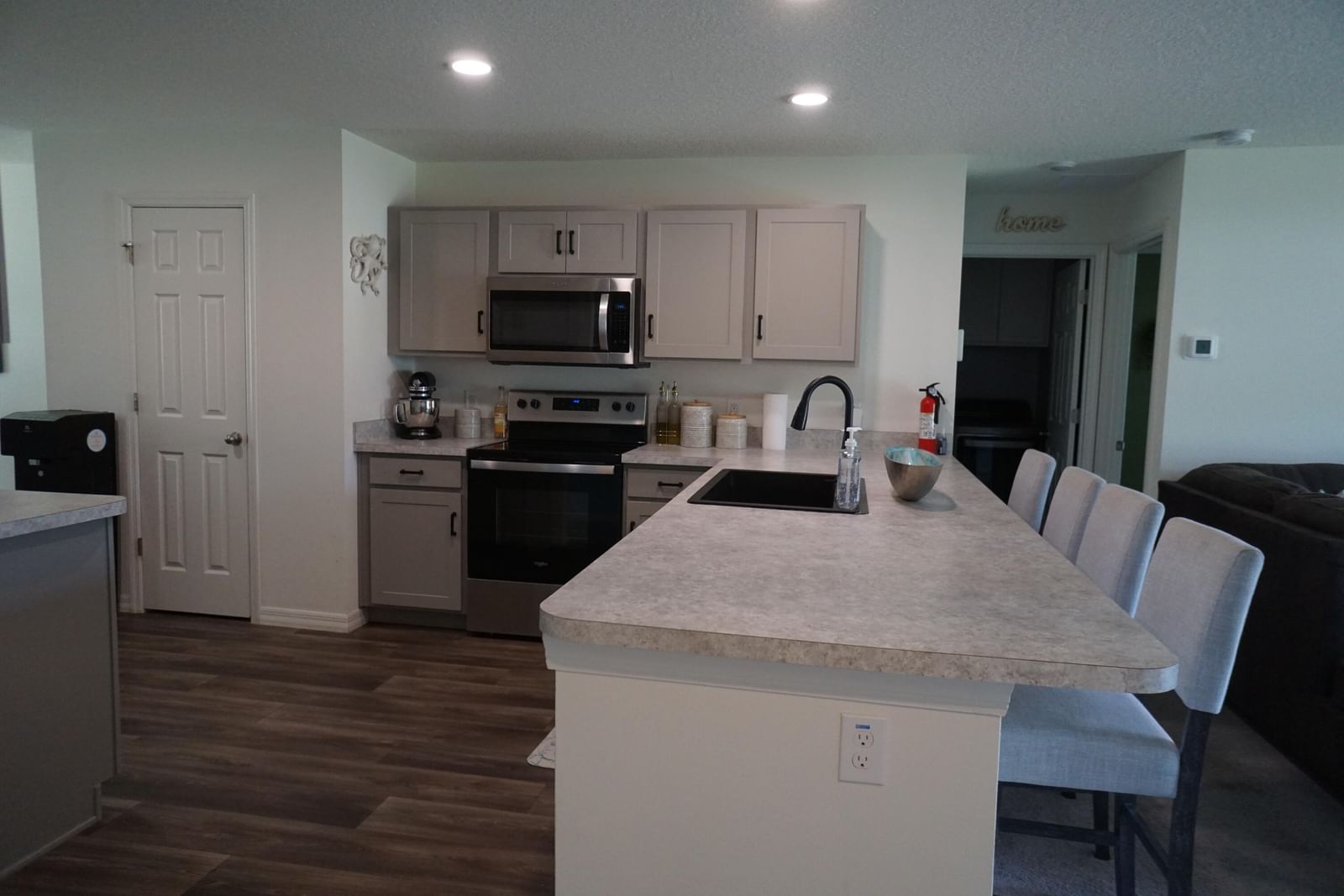 1014 Hammacher Avenue SW, Palm Bay, FL 32908 photo 2