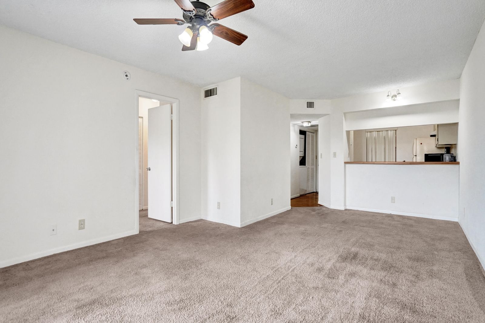 10451 W Broward Boulevard #205, Plantation, FL 33324 photo 4
